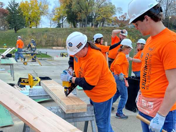 Building Better Communities by Supporting Habitat for Humanity